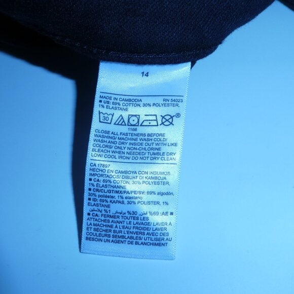 Old Navy Mid Rise Kicker Boot Cut - Black Jack - Picture 6 of 12